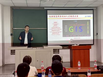 68C4D93A4275FCC8168442DD4148AE58